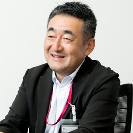 菓子 豊文 氏